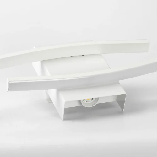 Бра LED Alachua LSP-7185 Lussole белый на 4 лампы, основание белое в стиле современный минимализм  фото 3