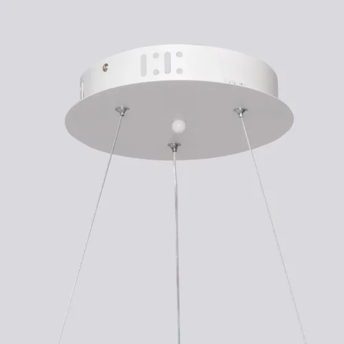 Люстра подвесная LED с пультом Оскар 510015301 DeMarkt белая на 1 лампа, основание белое в стиле современный хай-тек кольца с пультом фото 3