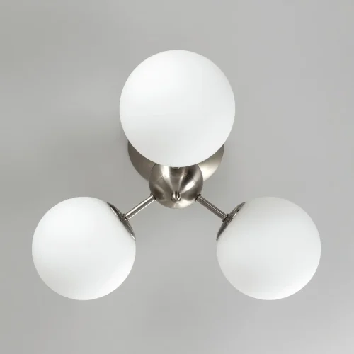 Люстра потолочная Томми CL102134 Citilux белая на 3 лампы, основание матовое хром в стиле современный шар фото 3