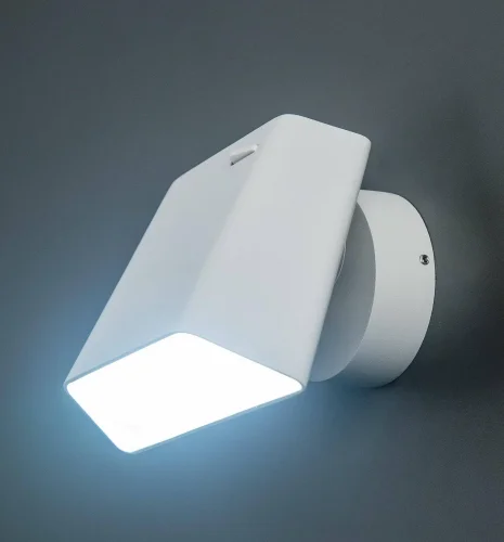 Бра с выключателем LED Норман CL533410N Citilux белый на 1 лампа, основание белое в стиле современный  фото 2