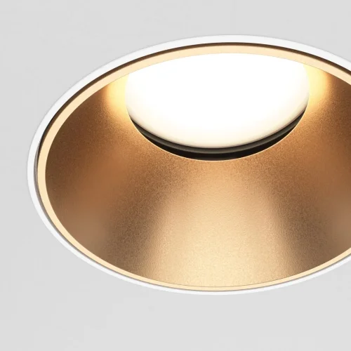 Светильник точечный Share DL051-U-2WMG Maytoni белый золотой 1 лампа, основание белое в стиле современный хай-тек для затирки фото 3