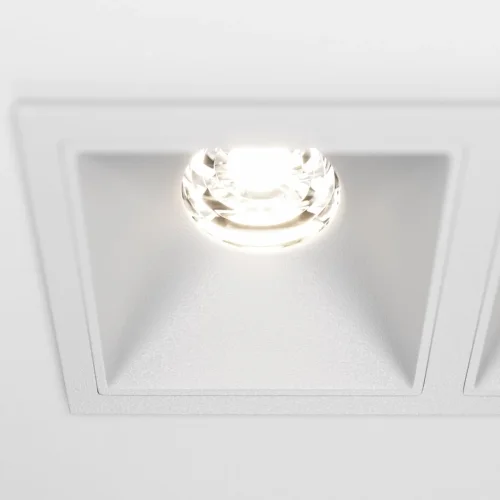 Светильник точечный Alfa LED DL043-02-10W4K-D-SQ-W Maytoni белый 2 лампы, основание белое в стиле современный  фото 3