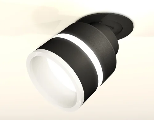 Светильник точечный XM8102524 Ambrella light чёрный 1 лампа, основание чёрное в стиле хай-тек  фото 3