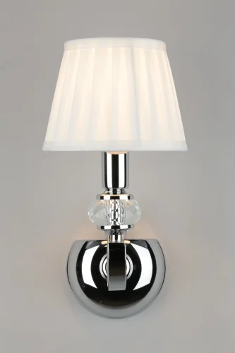 Бра Mozzate OML-72401-01 Omnilux белый на 1 лампа, основание хром в стиле классический  фото 2