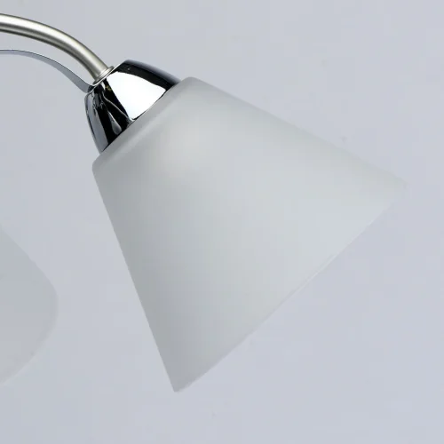 Люстра потолочная Нежность 676014705 DeMarkt белая на 5 ламп, основание хром в стиле классический  фото 4