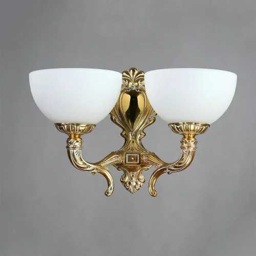 Бра  TOLEDO 02155/2 WP AMBIENTE by BRIZZI белый на 2 лампы, основание бронзовое в стиле классический 