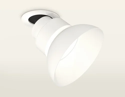 Светильник точечный XM8101600 Ambrella light белый 1 лампа, основание белое в стиле современный хай-тек  фото 3