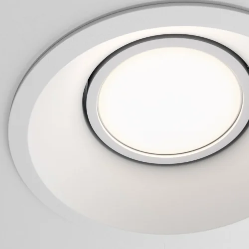 Светильник точечный Dot DL028-2-01W Maytoni белый 1 лампа, основание белое в стиле современный  фото 3