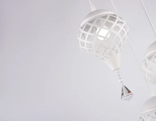 Светильник подвесной TR8443 Ambrella light белый 3 лампы, основание белое в стиле восточный кантри прованс каскад фото 6